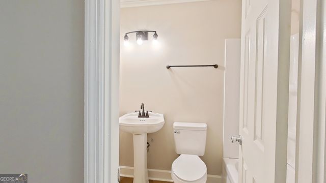 1012 Remington Avenue, Thomasville, GA 31792