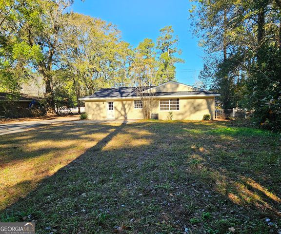 1012 Remington Avenue, Thomasville, GA 31792