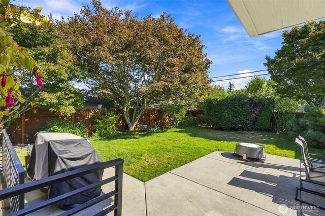 709 Colby Avenue, Everett, WA 98201