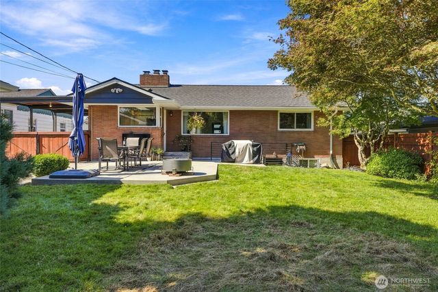 709 Colby Avenue, Everett, WA 98201