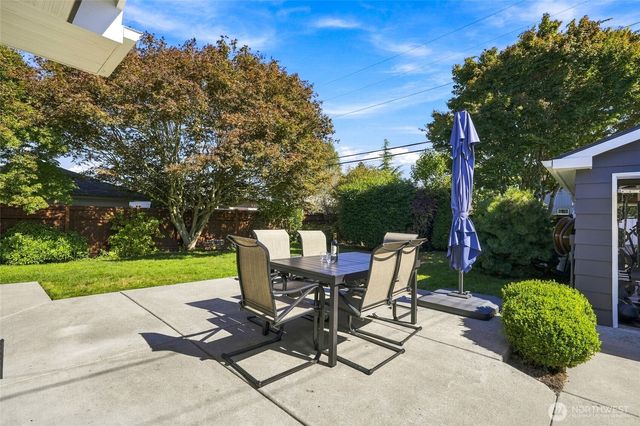 709 Colby Avenue, Everett, WA 98201