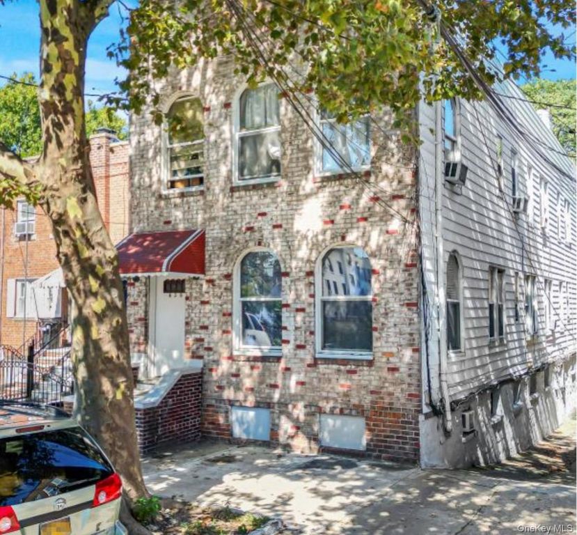 839 E 228th Street, Bronx, NY 10466
