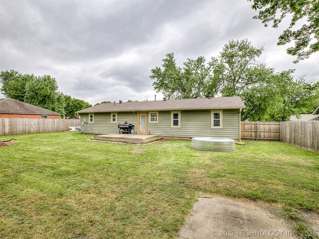 3701 S 213th East Avenue, Broken Arrow, OK 74014
