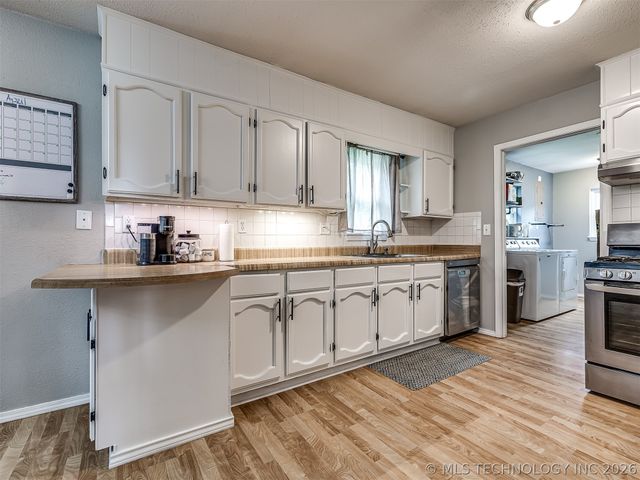 3701 S 213th East Avenue, Broken Arrow, OK 74014