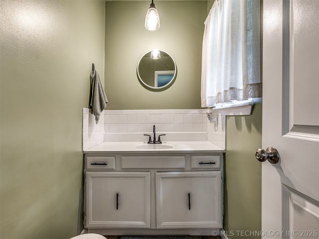 3701 S 213th East Avenue, Broken Arrow, OK 74014