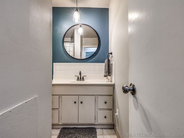3701 S 213th East Avenue, Broken Arrow, OK 74014