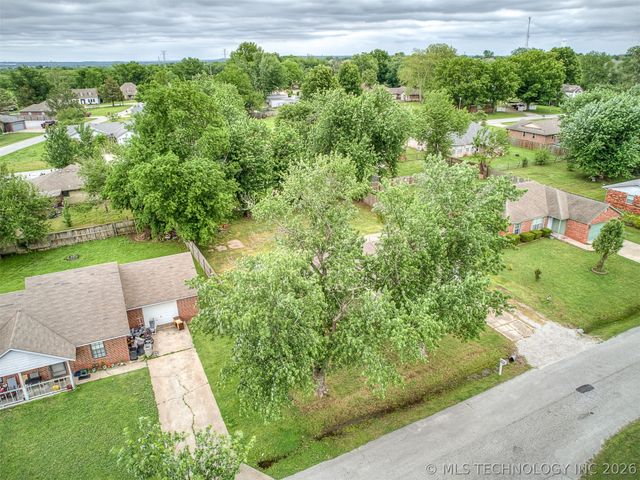 3701 S 213th East Avenue, Broken Arrow, OK 74014