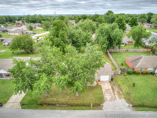 3701 S 213th East Avenue, Broken Arrow, OK 74014
