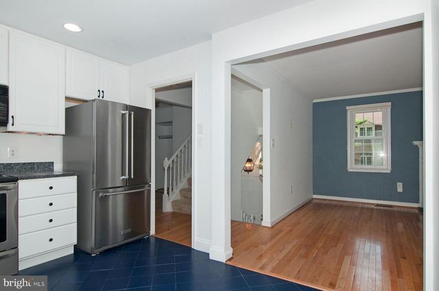 11400 DORCHESTER LN, Rockville, MD 20852