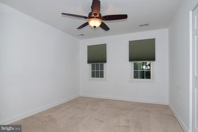 11400 DORCHESTER LN, Rockville, MD 20852