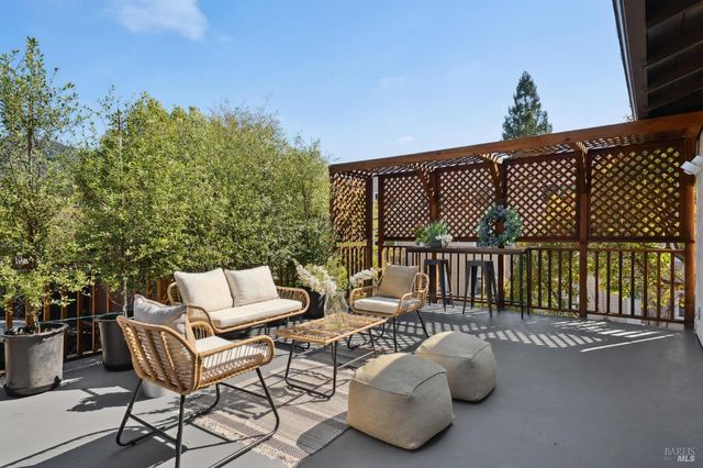 1851 5th Ave, San Rafael, CA 94901