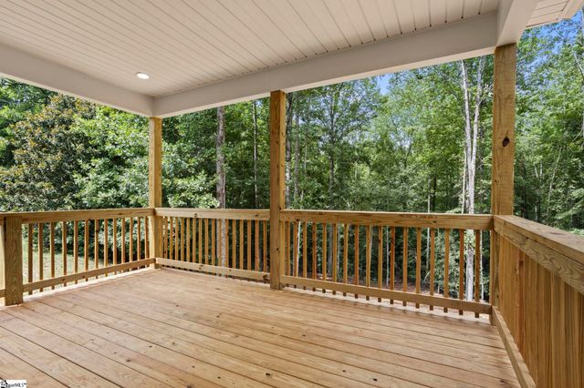 129 Faulkner Circle, Greer, SC 29651