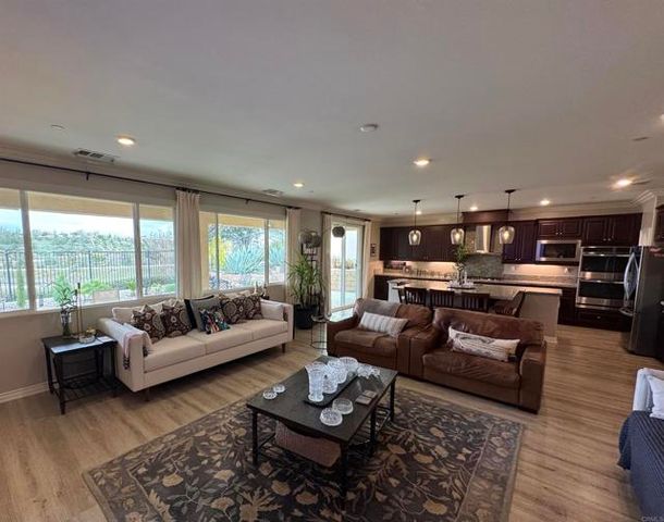 33792 Baystone Street, Temecula, CA 92592