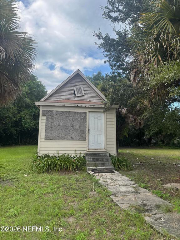 745 E UNION Street E, Jacksonville, FL 32206