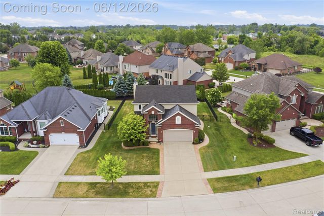 18890 Midway Drive, Macomb Township, MI 48044