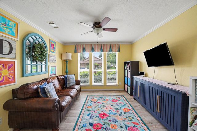 6803 Middlefield Drive, Pasadena, TX 77505