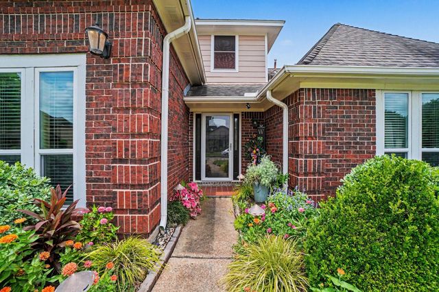 6803 Middlefield Drive, Pasadena, TX 77505