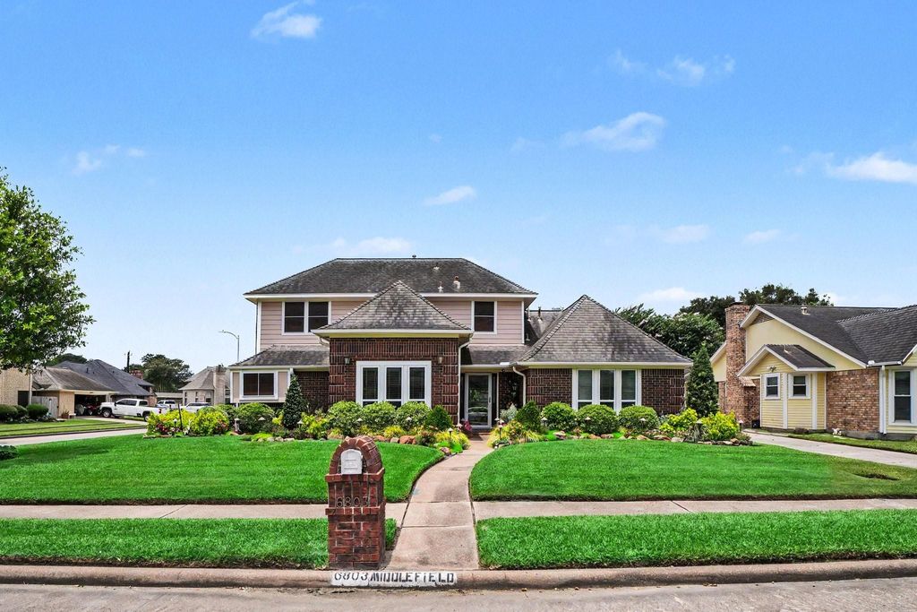6803 Middlefield Drive, Pasadena, TX 77505