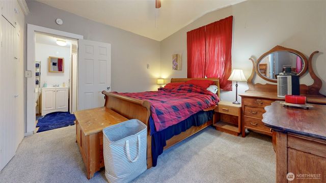 502 Tucannon Street, Starbuck, WA 99359