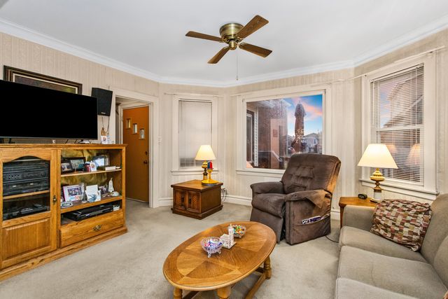 3872 N Ottawa Avenue, Chicago, IL 60634