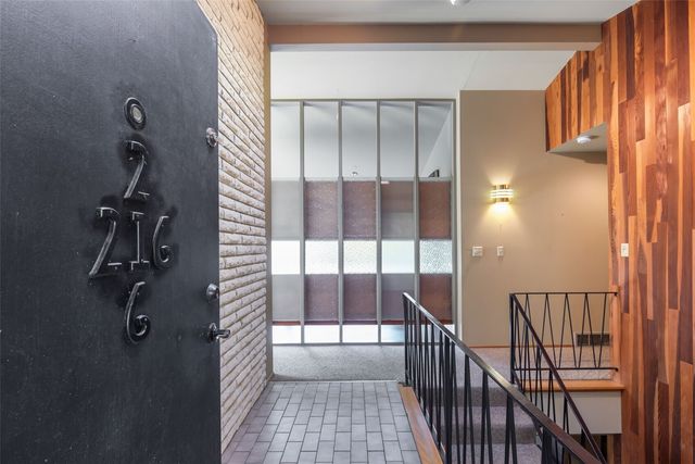 216 NW 115th Street, Seattle, WA 98177