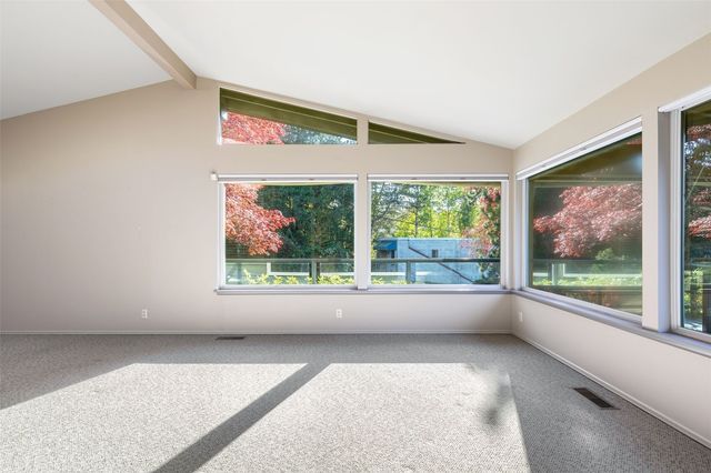 216 NW 115th Street, Seattle, WA 98177