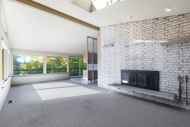 216 NW 115th Street, Seattle, WA 98177