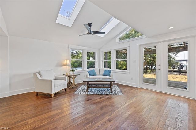 1135 Little Bay AVE, Norfolk, VA 23503