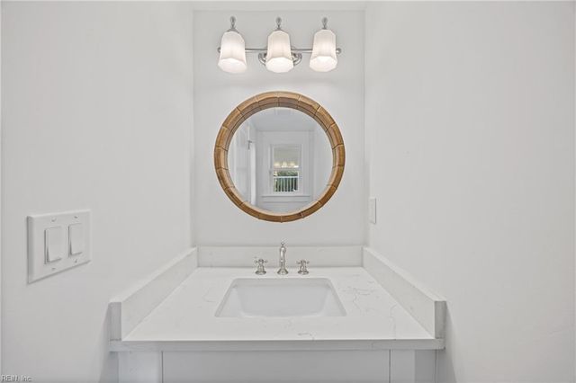 1135 Little Bay AVE, Norfolk, VA 23503