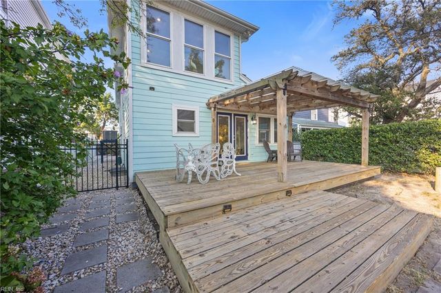 1135 Little Bay AVE, Norfolk, VA 23503