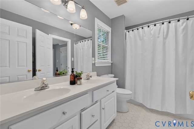 8201 Sidlaw Hills Ter, Chesterfield, VA 23838