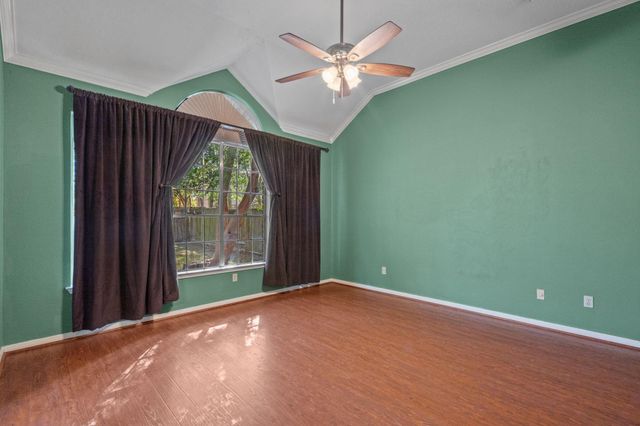 16023 Gladebrook Glen Lane, Houston, TX 77095