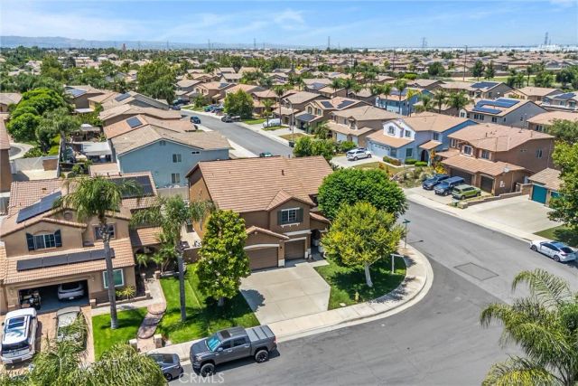 7101 Lemon Grass Avenue, Eastvale, CA 92880