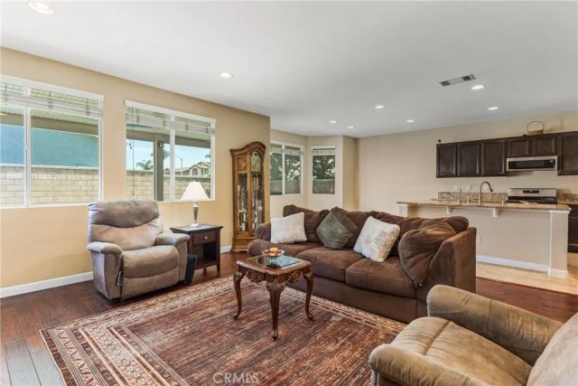 7101 Lemon Grass Avenue, Eastvale, CA 92880