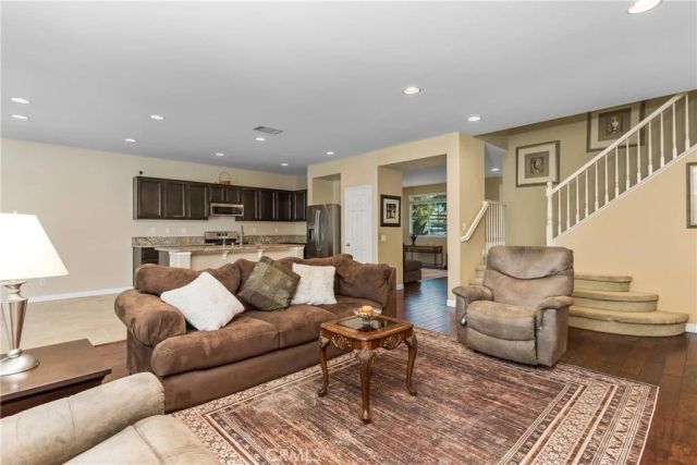 7101 Lemon Grass Avenue, Eastvale, CA 92880