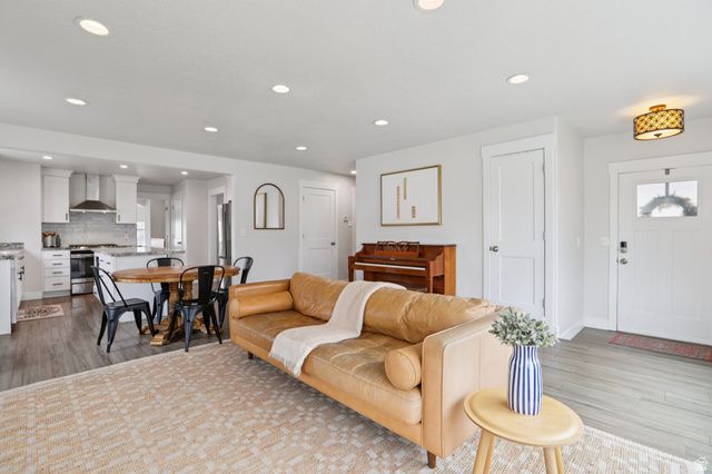 3641 S CHRISTINE ST, Salt Lake City, UT 84106