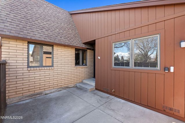 2008 Sunburst Way, Reno, NV 89509