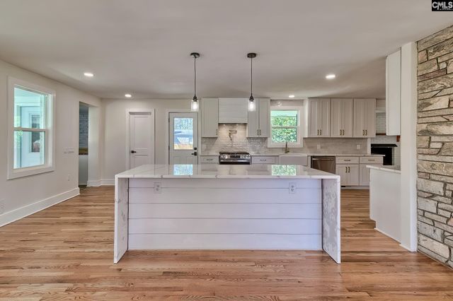 900 M Avenue, Cayce, SC 29033