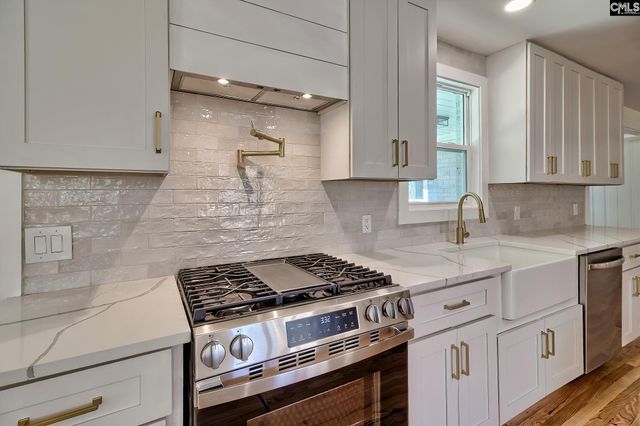 900 M Avenue, Cayce, SC 29033