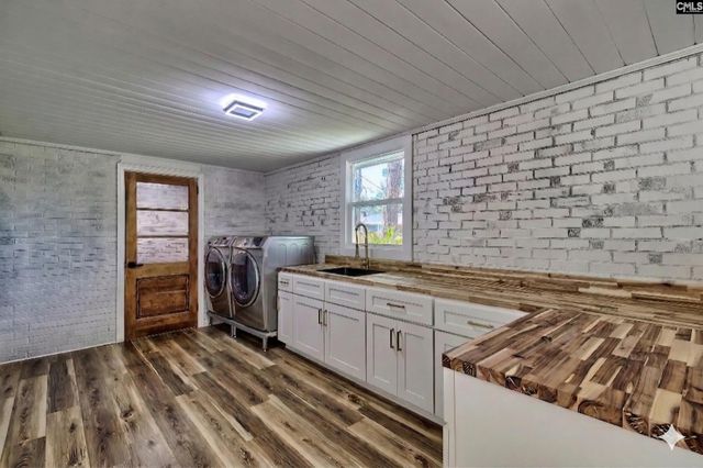 900 M Avenue, Cayce, SC 29033