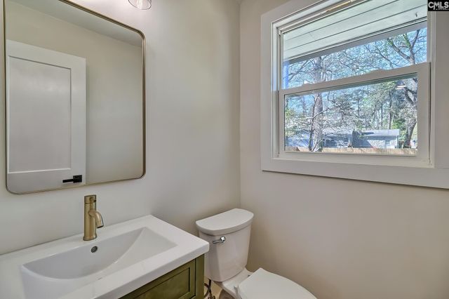 900 M Avenue, Cayce, SC 29033