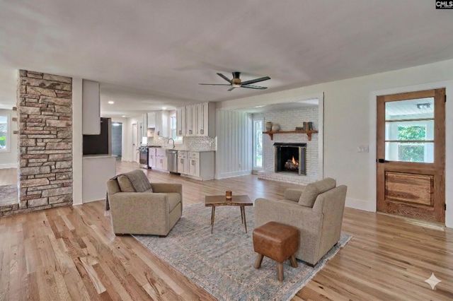 900 M Avenue, Cayce, SC 29033