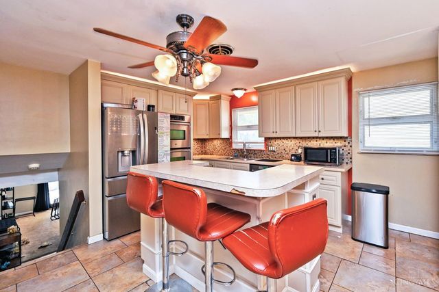 2883 West Tower Avenue, Cincinnati, OH 45238