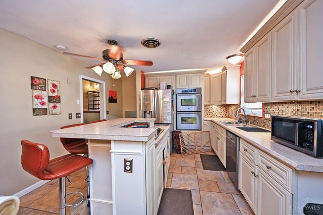 2883 West Tower Avenue, Cincinnati, OH 45238