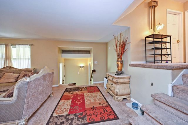 2883 West Tower Avenue, Cincinnati, OH 45238