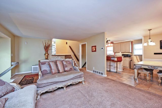 2883 West Tower Avenue, Cincinnati, OH 45238