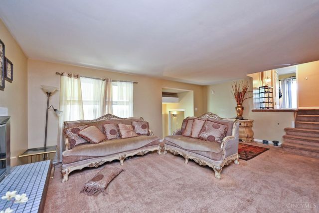 2883 West Tower Avenue, Cincinnati, OH 45238