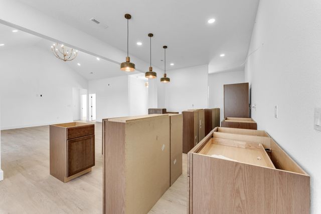 1690 Skyview Drive, Branson, MO 65616