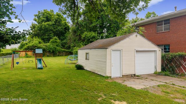 2634 Lindsay Ave, Louisville, KY 40206