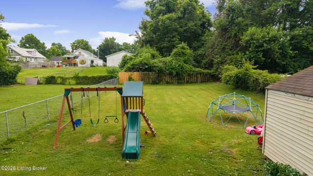 2634 Lindsay Ave, Louisville, KY 40206